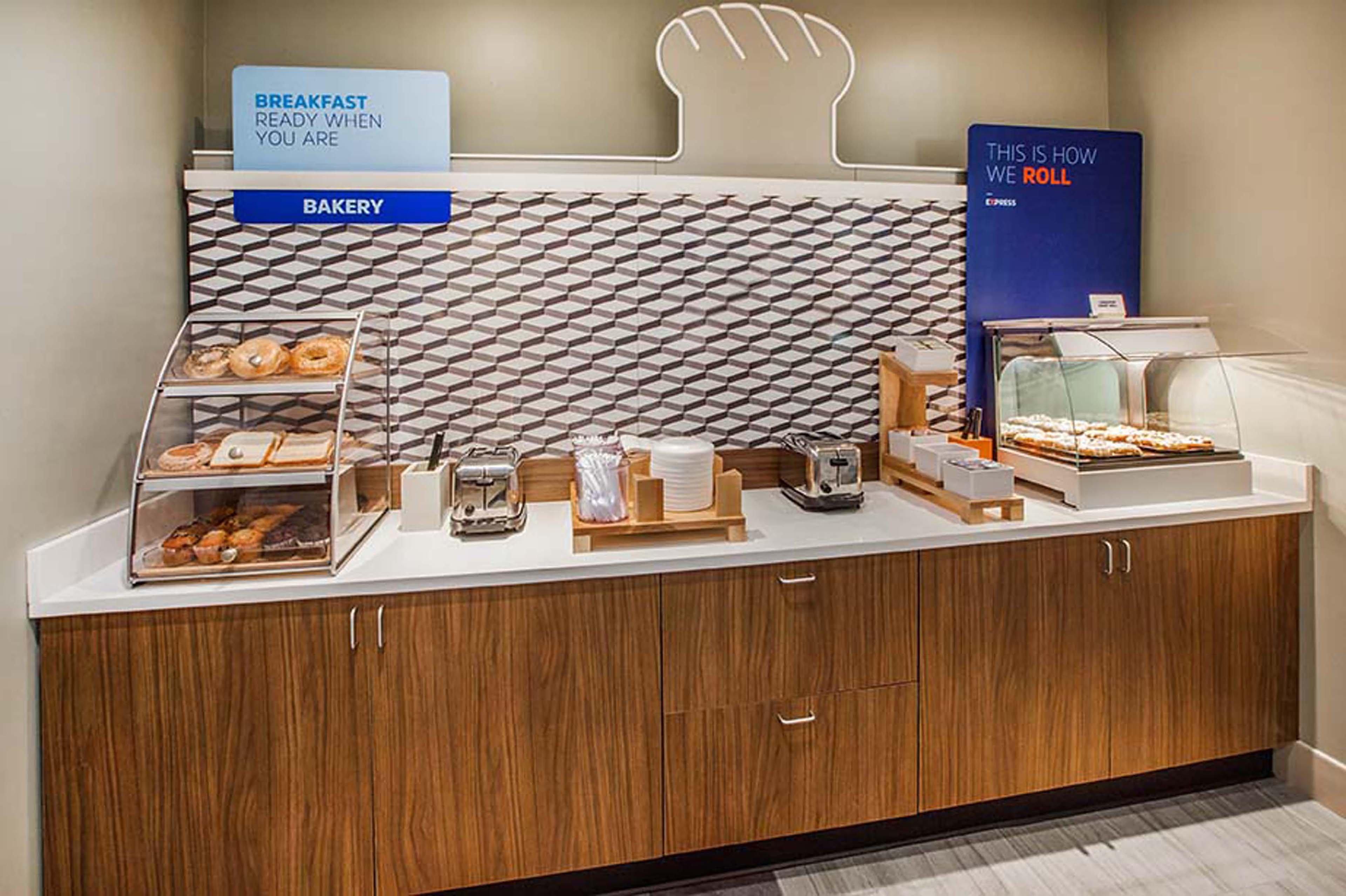 Holiday Inn Express Hotel & Suites Harrison Dış mekan fotoğraf