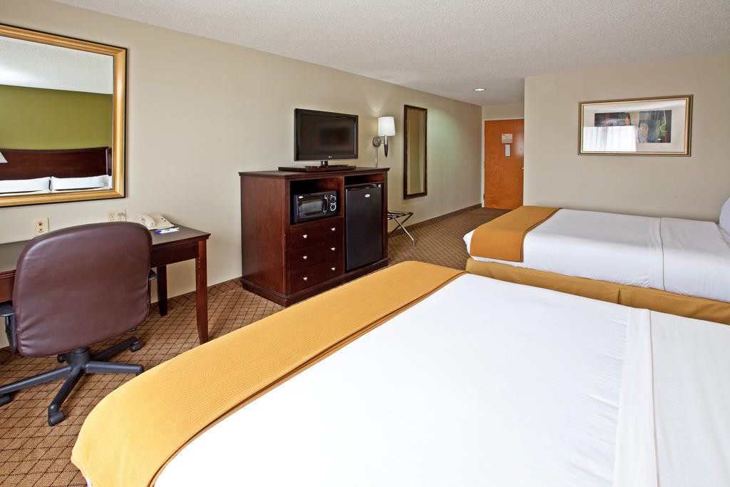 Holiday Inn Express Hotel & Suites Harrison Dış mekan fotoğraf